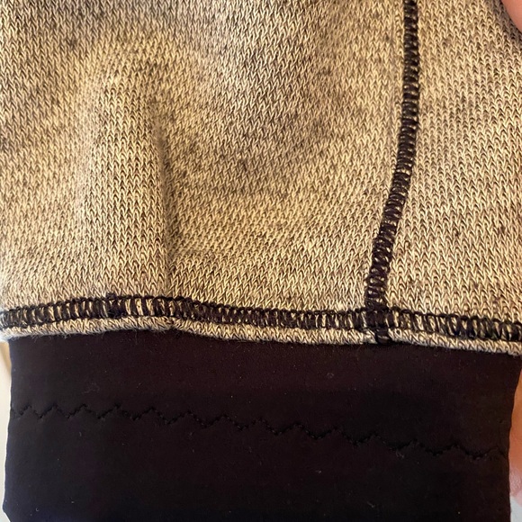 Lululemon baseball jacket size 8 - Picture 10 of 12